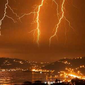 Litoral paulista se prepara para tempestades e alagamentos nas próximas horas litoral-de-sp-se-prepara-para-tempestades-e-alagamentos-nas-proximas-horas