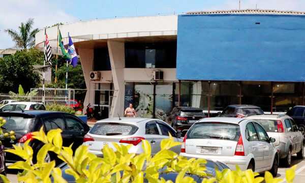 prefeitura-de-itanhaem-abre-processo-seletivo-com-100-vagas-e-salarios-de-ate-r$-2,5-mil