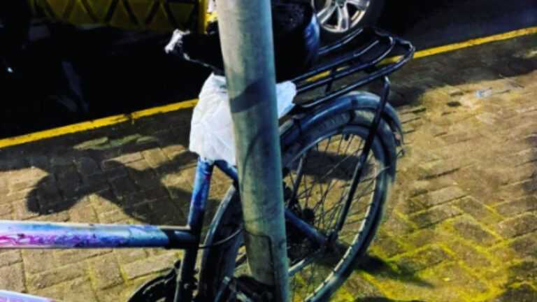 homem-tenta-furtar-bicicleta-presa-a-placa-de-transito-e-e-preso