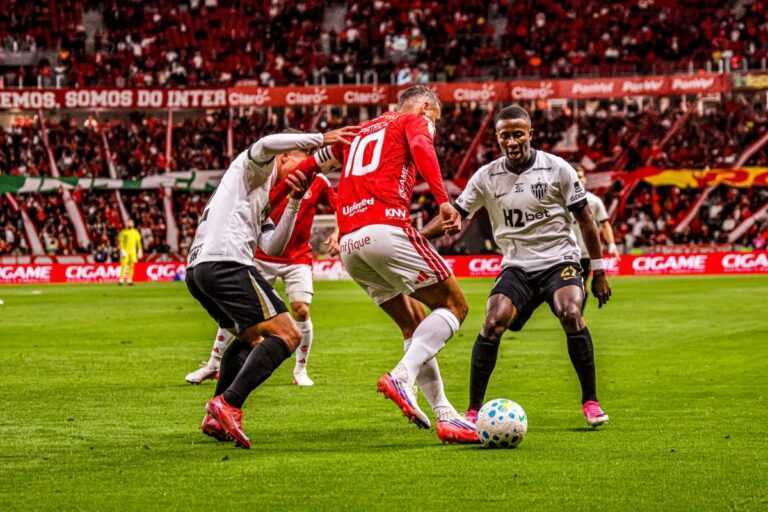 internacional-e-atletico-mg-nao-saem-do-0-x-0-pelo-brasileirao