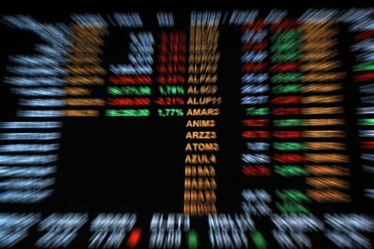Bolsa de valores abre em alta aos 207 mil pontos com eleição no radar bolsa-de-valores-abre-em-alta-aos-207-mil-pontos-com-eleicao-no-radar